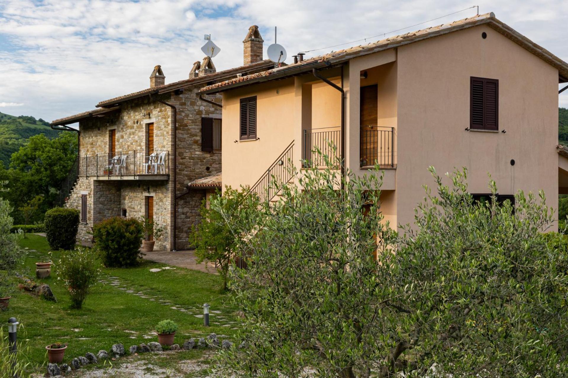 Villa Relais Parco Del Subasio Piano Delle Pieve Exterior foto